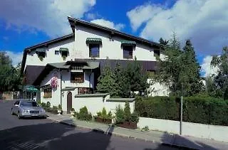 Royal In No 16 * Μπρατισλάβα