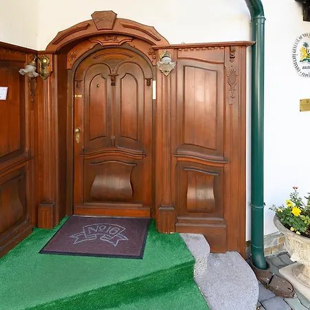 Panoramic Castle With Free Private Parking Appartamento *